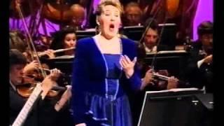 Larisa Rudakova - Donizetti - Lucia's cavatina "Regnava nel silenzio" from "Lucia di Lammermoor"