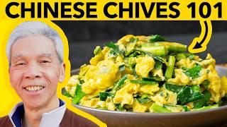  How a Chinese chef makes Scrambled Eggs with Chives! (韭菜炒蛋)