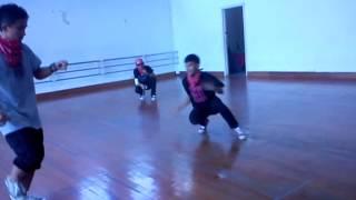 B boy x VS b boy zul