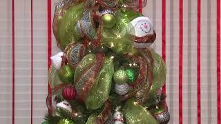 Decorating a Tree: Hanging Ornaments