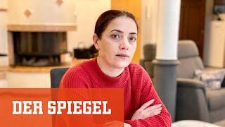 Kurden in Deutschland: Anruf bei Papa im Kriegsgebiet | DER SPIEGEL