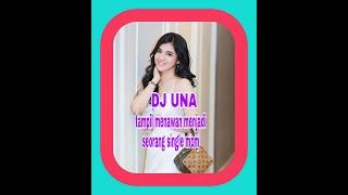 Potret DJ Una Tampil Menawan Pakai Dress