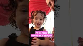 Mi princesa montando el carrucel