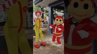 Jollibee and Ronald Mcdo Dance Together