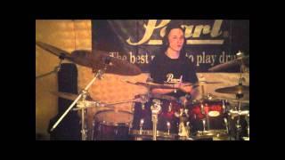 Pearl Artist Waltteri Väyrynen  - drum cover Sworn To A Great Divide from Soilwork