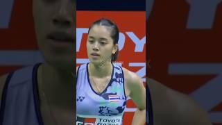 Simple backhand by Rawinda Prajongjai.. #shorts #fyp #fypシ #prajongjai #badminton