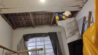 Ceiling removal - Timelapse