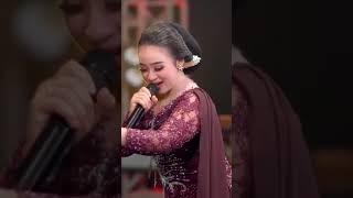 Niken salindry #music #dangdut #beranda #shortviral