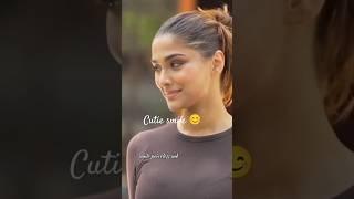 Guru bhi lover hai tera  Saiee manjrekar New hairstyle