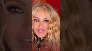 Unrecognizable! Paulina Rubio reappears with Andrea and Eros, causing a stir on social media.