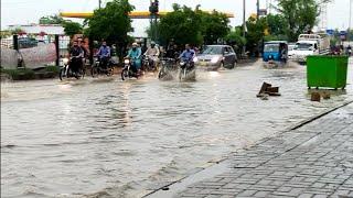 Karachi Ki Toofani Barish Or Log Baj Gaye | Hello Ronny | @IrfanJunejo @SidhuMooseWalaOfficial