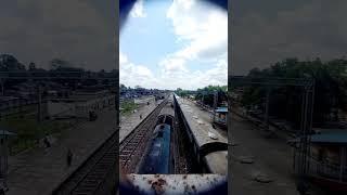 kiska sapna lekay jatehay Rail gariya.. #shorts #viralvideo #viralvlogs #indainrailway #tending