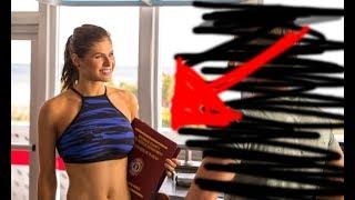 Baywatch Alexandra Daddario Boobs scene (Only focus on Alexandra)