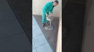The fastest way to install ceramic tiles with ease and professionalism