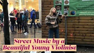 Street Music by a Beautiful Young Violinist!