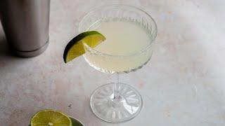 Traditional Gimlet Cocktail Recipe