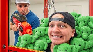 Extreme Hide & Seek with Mark Rober