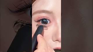 Makeup Easy #makeup #beautycenter #makeuptutorial #makeupking #makeupartist #beauty #eyemakeup