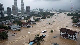 Today in Malaysia! Flash floods turn streets into rivers, flooding in Putrajaya