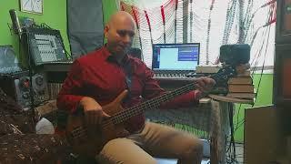 Ivan Jelenkovic bass guitar medley ( short )