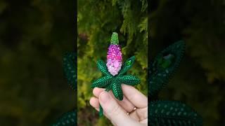 🪻 Brooch "Lupin"