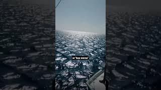 Square Waves Was Captured in the Aegean Sea