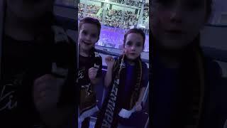 Сходили на Хоккей . А вы Любите хоккей? Мы очень. #shortvideo #twins #хоккей #khl