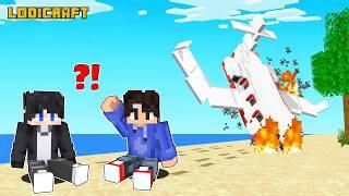 Survive 24HRS AIRPLANE CRASH in Minecraft