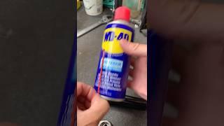 the correct way to use the wd40 cap #wd40 #mechanic #bike