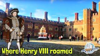 Hampton Court Palace Tour | A Virtual Walk through King Henry VIII's Palace