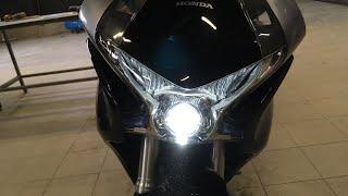 Honda VFR 1200 - установка диодных линз bi-led, тюнинг фар