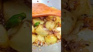 Spinach s Aloo Masala Ki Tasty Recipe #Liza Village Kitchen #Shorts