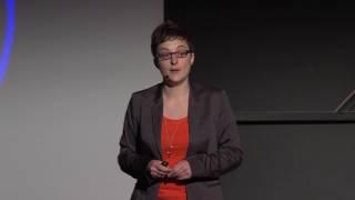 Raviver la flamme pour mon job | Fanny Weytens | TEDxEMLYON