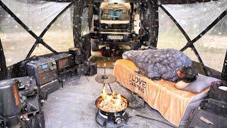 Amazing Solo Camping in the Rain with Land Rover Defender 130