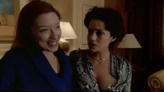 Jerri (Carla Gugino) and Florence (Molly Parker) Lesbian Kiss