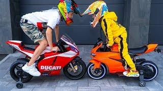 НАКАЗАТЬ!!!Tisha and Dania ride on children's motorcycle and stuck in the ground .