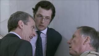 The Thick of It - Malcolm puts Glenn down