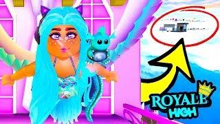 I FOUND THE SECRET SKY CASTLE in Royale High! NEW UPDATE! Royale High School | Roblox Roleplay