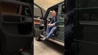 Как правильно выходить из G class ( Mercedes-Benz G63 ) aleksey_mercedes