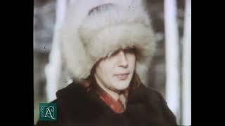 «Туристы в г. Южно-Сахалинске» 1985 г., оператор З. Абушиди. Архив Сахалинской области