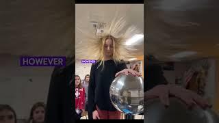 DO YOU KNOW HOW THE VAN DEGRAPH GENERATOR WORKS.?