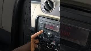 Renault Duster Radio cord unlock