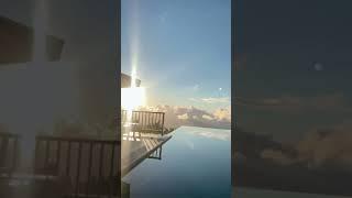 The best infinity pool in Bali Khách sạn có hồ bơi đẹp nhất Bali