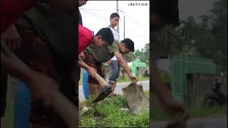 Khidmat santri #darulmuhaqqiqinalmunawwarah3 #santri #pesantren #fyp #viral #santriwan #santriputra