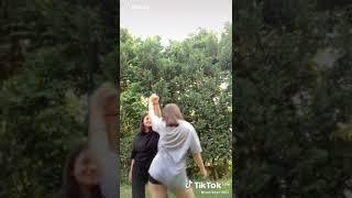 Periscope Liseli kızlarının kalça dansı