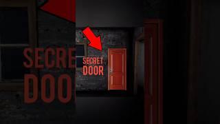 Secret DOOR in *GRANNY*#gaming #shorts #granny