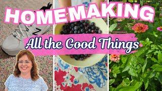 Summer Homemaking | Blueberries, Blooms & Home
