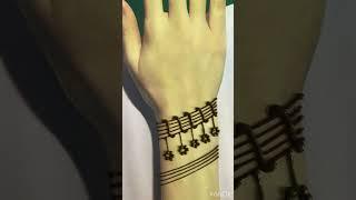 Bracelet henna design #henna #handmehndi #hennadesign #arabicmehndi #hennamehndidesign