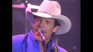 Chris Ledoux Live