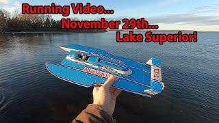 Atlas Van Lines 1/20 Scale Unlimited Hydroplane_RUNNING VIDEO!